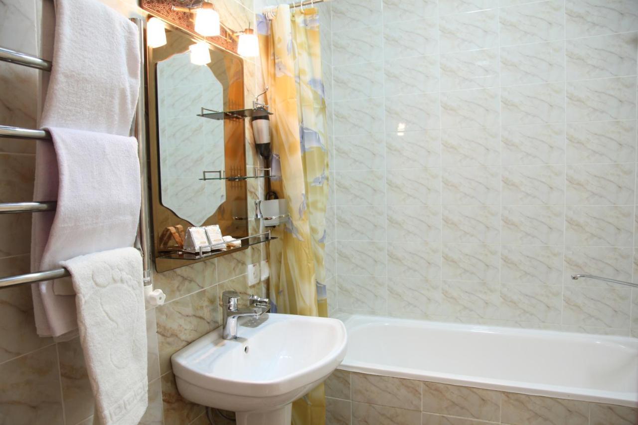Hotel Vardonze Bukhara Bagian luar foto